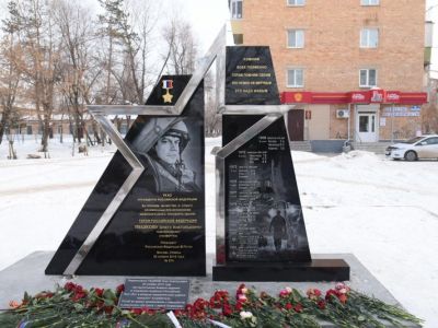 Памятник Пешкову в Арсеньеве. Фото: ТАСС