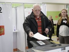 На одном из избирательных участков в Белгороде, 15.03.2024. Фото: Вячеслав Гладков / Telegram