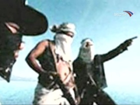 Пираты захватившие судно Фаина в Сомали. Фото с сайта Вести.ru