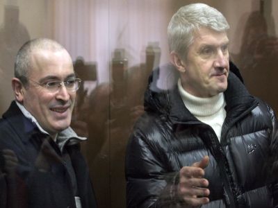 Михаил Ходорковский и Платон Лебедев. Фото: blogs.artinfo.com